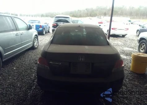 2008 Honda Accord 2.4 Ex-L из США, поврежденный, VIN 1HGCP26808A009533